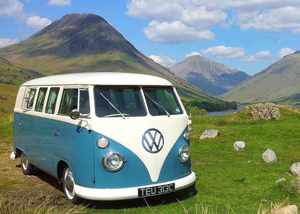 retro volkswagen camper van